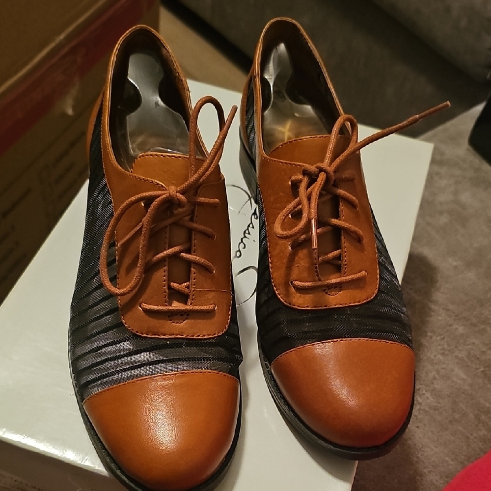 Jessica Simpson JS-TALLINOH Size 7
